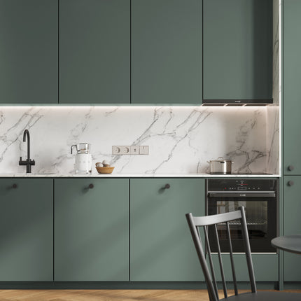 Matt grüne IKEA Metod Küchenfronten mit minimalistischen Griffmulden und Marmorarbeitsplatte. - NovaFronten - Küchen Fronten Konfigurator - Standard - Matt
