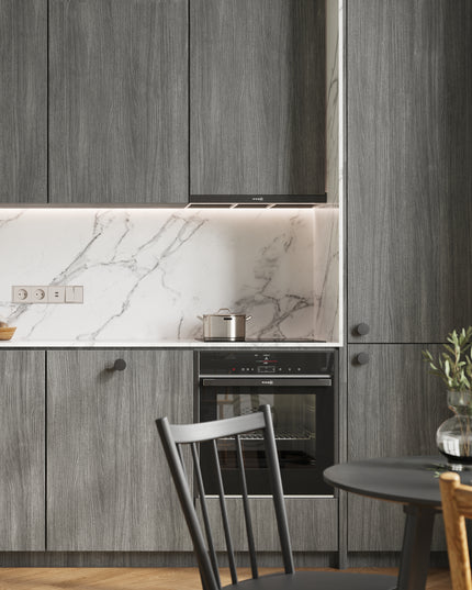 Moderne IKEA Metod Küchenfronten in schwarzer Eiche mit mattem Finish und minimalistischen Griffen. - NovaFronten - Küchen Fronten Konfigurator - Standard - Holz Fein