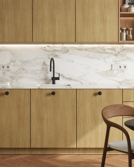 Küchenfronten aus natürlicher Eiche für IKEA Metod Küchen mit klaren Linien und schwarzen Griffen. - NovaFronten - Küchen Fronten Konfigurator - Standard - Holz Fein