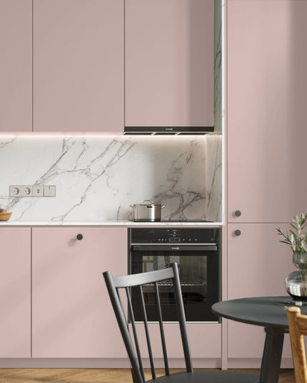 Matt rosa IKEA Metod Küchenfronten in moderner Küche mit Marmorarbeitsplatte. - NovaFronten - Küchen Fronten Konfigurator - Standard - Matt
